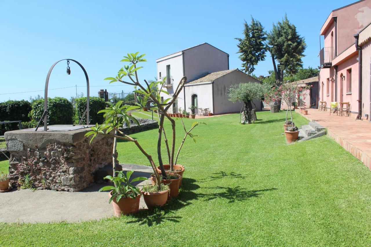 Il Giardino Degli Ovali Villa Fiumefreddo di Sicilia Exterior photo