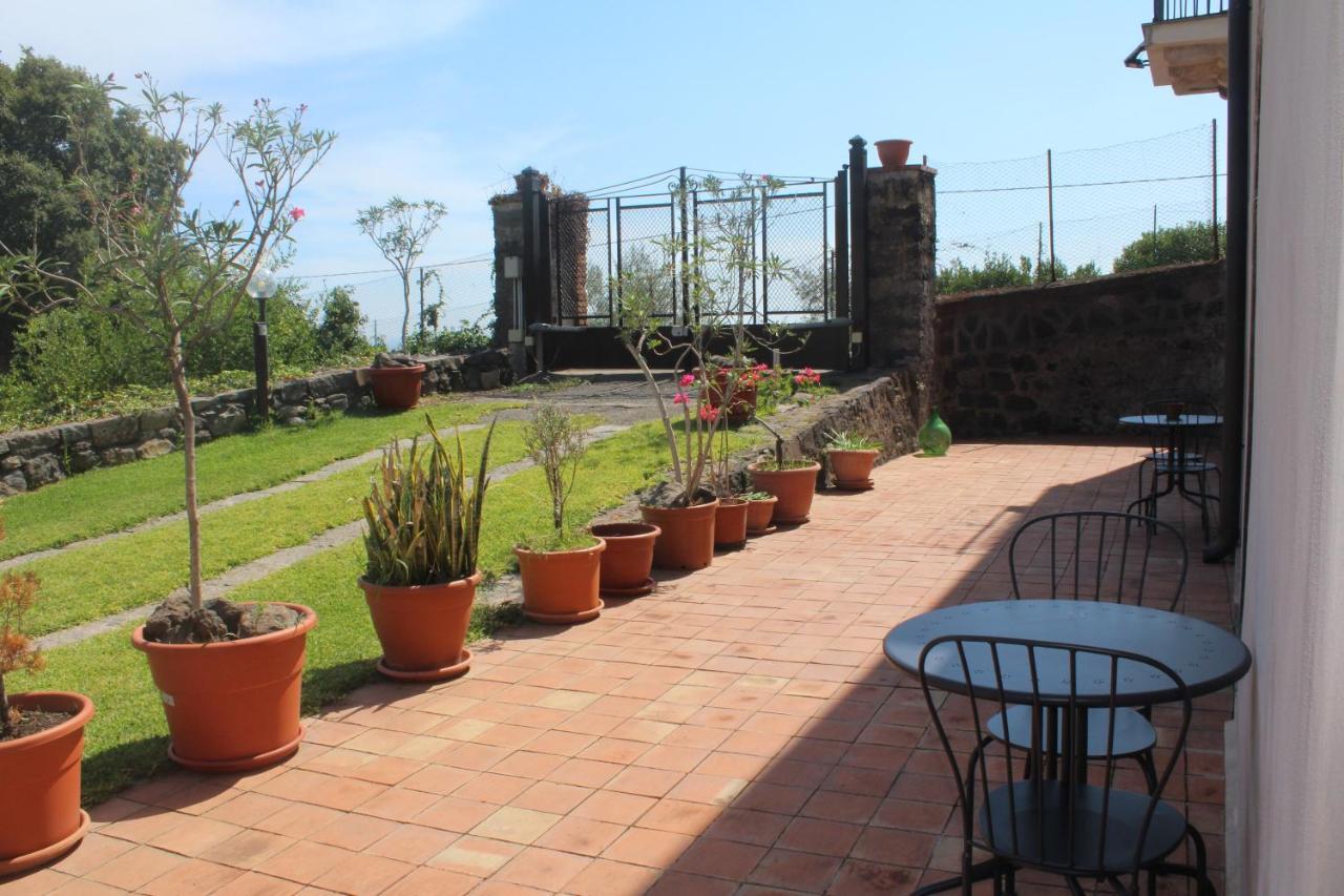 Il Giardino Degli Ovali Villa Fiumefreddo di Sicilia Exterior photo