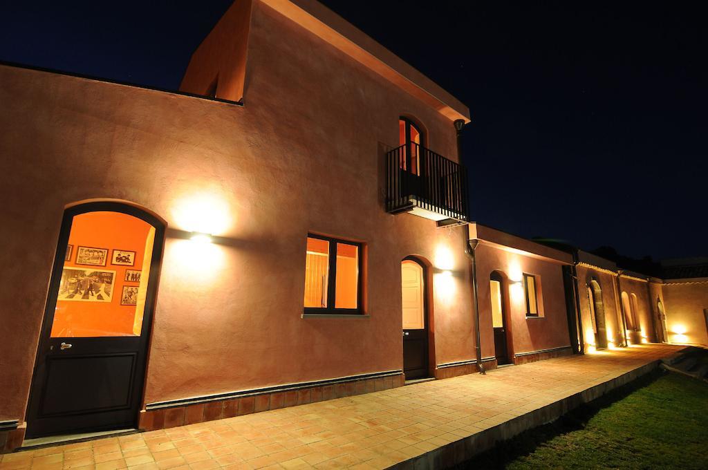 Il Giardino Degli Ovali Villa Fiumefreddo di Sicilia Exterior photo