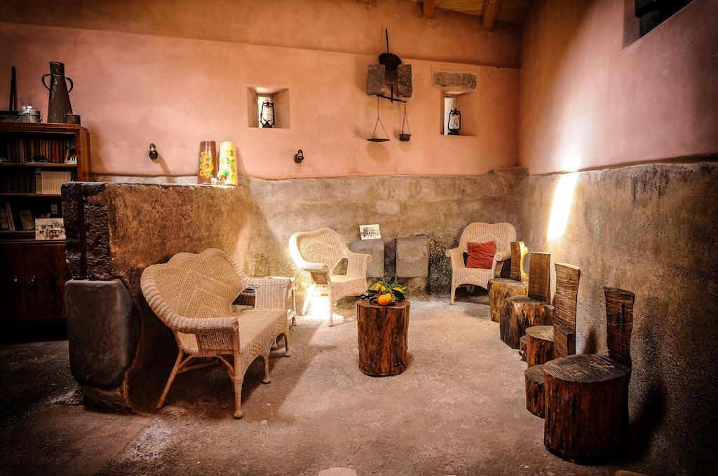 Il Giardino Degli Ovali Villa Fiumefreddo di Sicilia Exterior photo